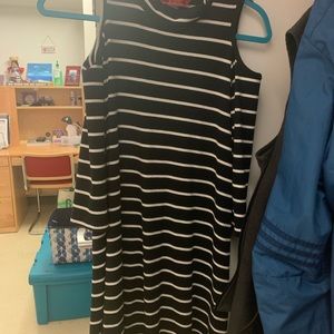 Hot kiss Black and White dress